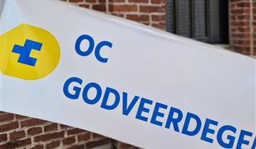 Stadsgebouwen krijgen nieuwe banners